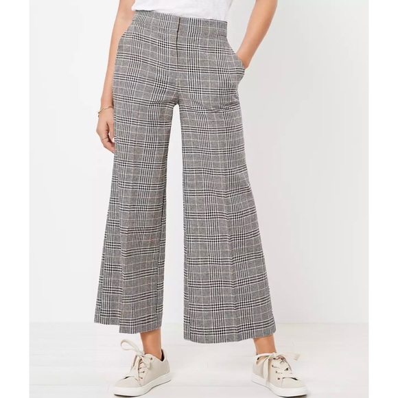 LOFT Pants - 🌿 NWT Loft Wide Leg Plaid Crop Pants